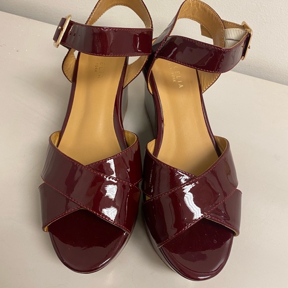 Cecelia New York Wine Red Platform Sandals - Picture 2 of 8